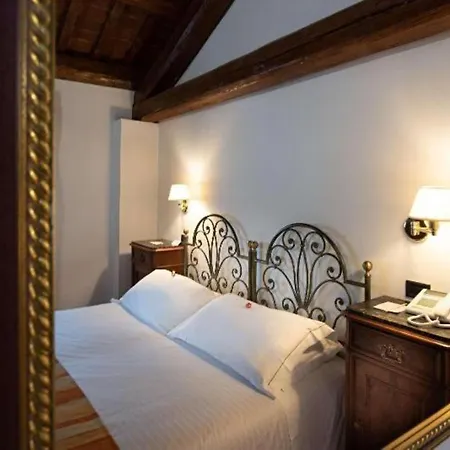 Western Tacchi 4*