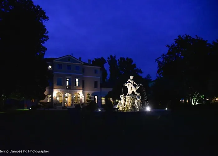 Otel Western Tacchi