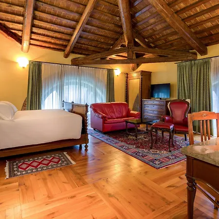 Western Tacchi Hotel